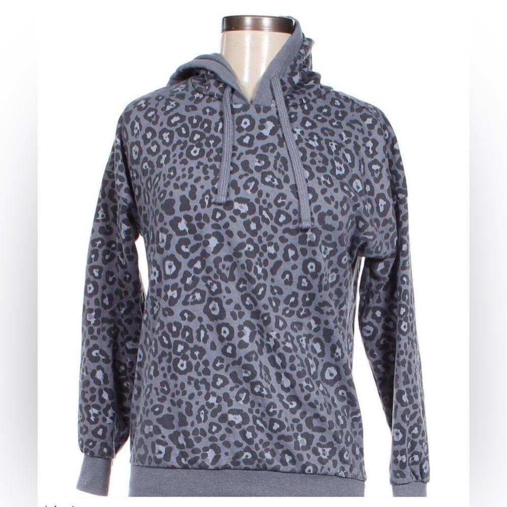 Gina Benotti Blue/Gray  Animal Print Relaxed Long Sleeve Hoodie.